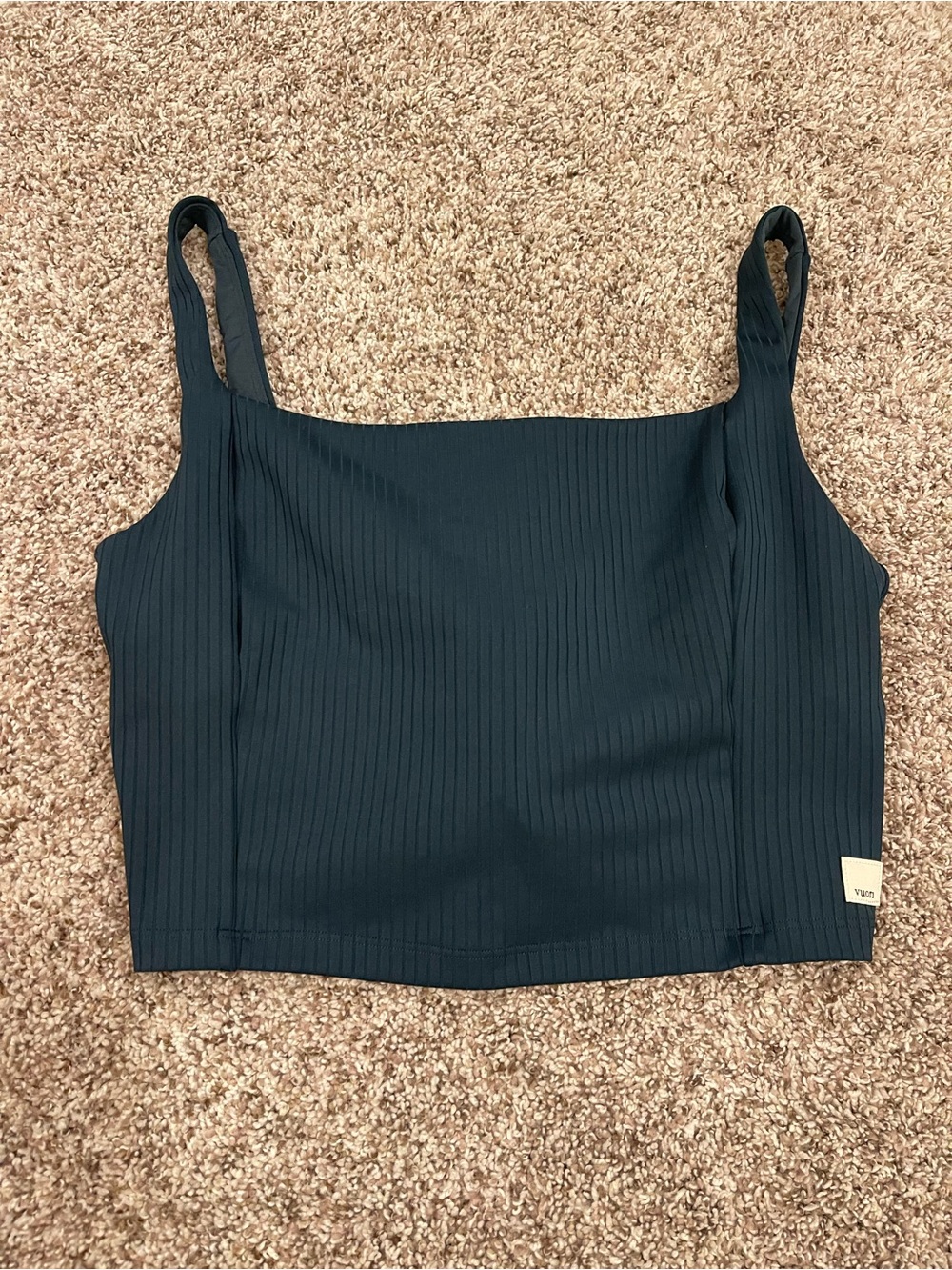 Vuori Inversion Rib Support Tank Size Medium - Picture 2 of 4